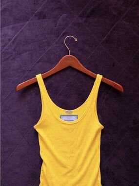 Abercrombie & Fitch yellow ribbed Y2K layering tank